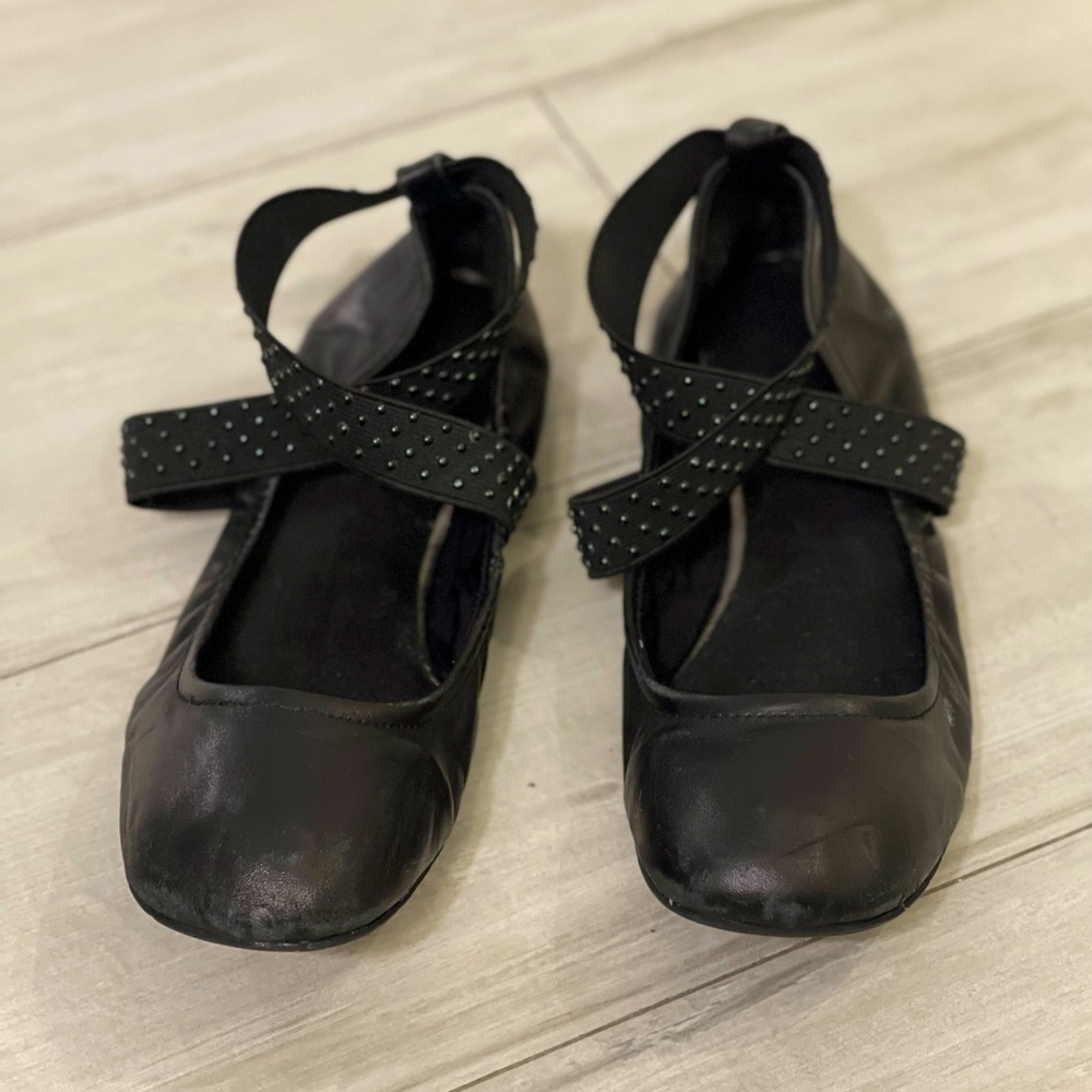 Kenneth Cole Ballet Strap Flats Size 6